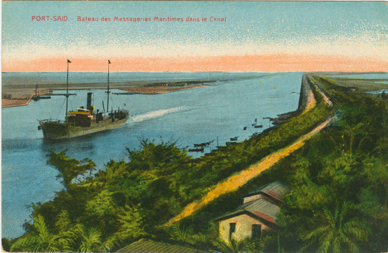 bateau des messageries maritimes sur le canal
